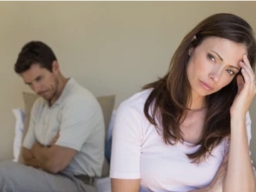 Selling: What Are They Hiding? Love and relationship reading