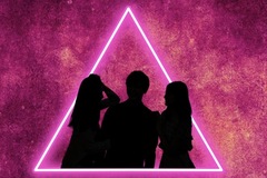 Selling: The deep love triangle reading! 