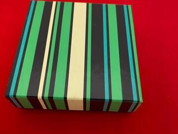 Bulk Lots: 50 pcs-Antique Gold Bracelet w/box $15.00 retail--$1.99 pcs boxed