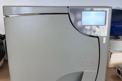 Gebruikte apparatuur: BRAVO G4 17 autoclaaf