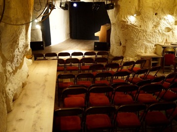 location 1 semaine: Location théâtre Loches - 45mn de Tours, 1h d'Orléans,2h de Paris