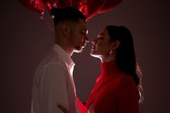 Selling: How will be  your Valentine's Day with each others 