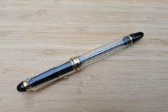 Renting out: Pilot Custom 823 - transparent (M)