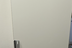 Gebruikte apparatuur: Voorraadkast DentalUnion met rekken