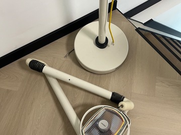 Gebruikte apparatuur: Tandarts lamp operatielamp