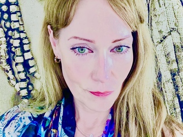 Selling: ✨ Activated Reading ✨ Manifest Desires  ✨ Fire Horse Year✨ 