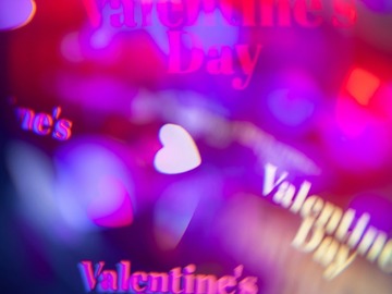 Selling: Valentine’s Day Reading: Love, Hearts & Connections