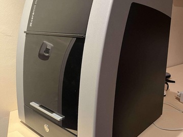 Gebruikte apparatuur: Scanner Amann Girrbach Ceramill map 400 