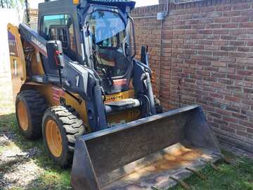 En alquiler: ALQUILER DE MINIPALA + OPERADOR