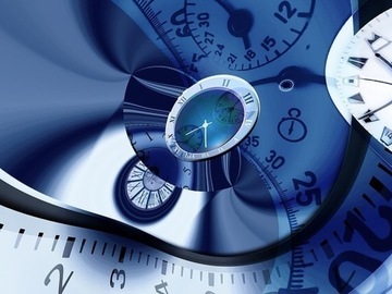 Selling: Six Months Tarot Reading 