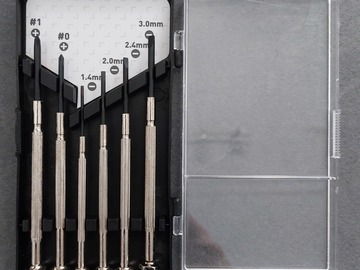 À vendre: Coffret de tournevis de précision
