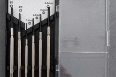 À vendre: Coffret de tournevis de précision