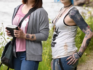 Selling with online payment: Max Caufield ONLY