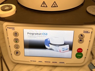 Gebruikte apparatuur: Ivoclar CS3 oven 