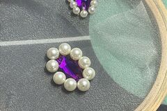 Selling with online payment: Gems and beads 