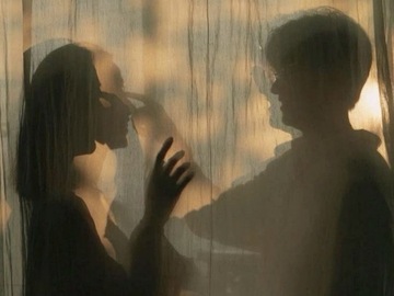 Selling: “Is someone really coming back? Your reading is here…”