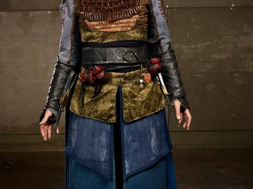 Selling with online payment: Maria from Assassin's Creed Movie