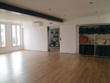 location par demi journée (4h): Offre Spéciale Vacances - Salle 60m² (sans miroirs)