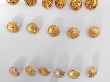 Vente: Lot de 18 boutons dorés "ancre marine"