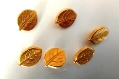 Selling: Lot de 6 boutons dorés "feuille"