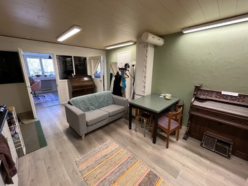 Renting out: Kulttuuriosuuskunta HUMU / työhuoneet
