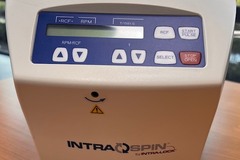 Gebruikte apparatuur: IntraSpin centrifuge tbv Venapunctie && L-PRF