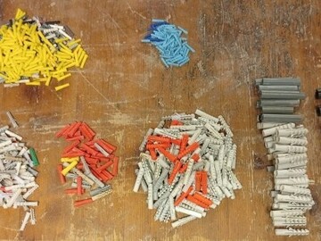 À vendre: Lot chevilles sans collerette