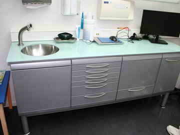 Gebruikte apparatuur: Cabinets met Micea kraan