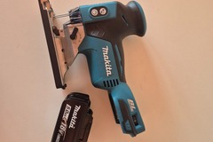Te koop : Scie sauteuse sur accus Makita DJV181T1J