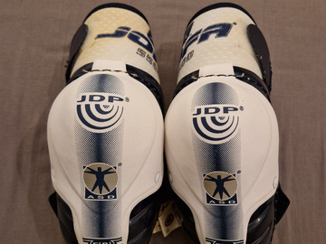 Verkaufen mit Online-Zahlungen: Ellenbogenschoner: Jofa 5500 – Gr. 5 (M)