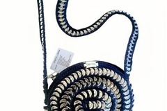 Vente au détail: JENNY  Marine