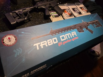 Selling: TR80 DMR + ACCESSORIES 