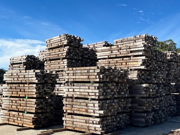 Selling: LOTS of 4” x 4” Reclaimed Douglas Fir Posts