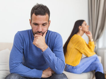 Selling: Mixed signals- on and off relationship ♥️