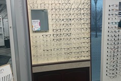 Selling with online payment: Eye Designs Viewpoint Signature 84 Frame Display (2)