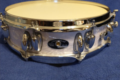 VIP Member: Slingerland 4x14 Brass Snare Drum - Pearl                        