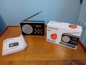 Vente: Mini radio réveil NEUF