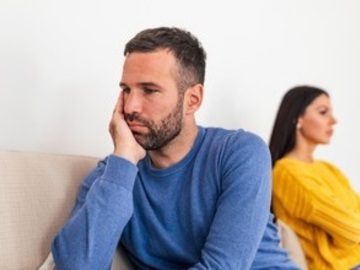 Selling: Is this relationship worth holding onto ? Fast answers 