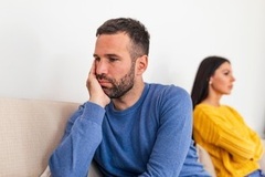 Selling: Is this relationship worth holding onto ? Fast answers 