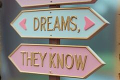 Selling: Where am I heading in my life right now? Find Out TODAY!