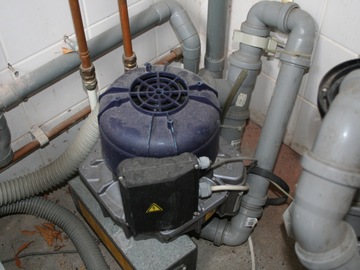 Gebruikte apparatuur: 2 afzuigers 1 groot 1 klein