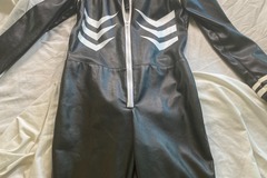 Selling with online payment: Ken Kaneki cosplay