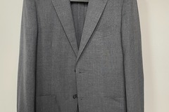 Selling with online payment: [EU][NO US TAX] Suitsupply charcoal traveller jacket, size 38R