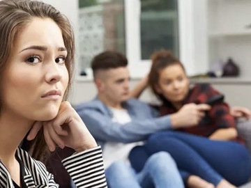 Selling: What Do They Really Think About You – Clarity Reading