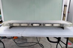 Selling with online payment: Whelen LFL Liberty 48" Lightbar Red/White