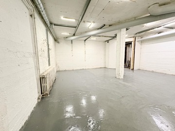 Vuokrataan: Kätevä kellarivarasto keskustasta 36m2