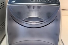 Gebruikte apparatuur: NSK iCare+ onderhouds- en reinigingssysteem voor tandheelkundige 