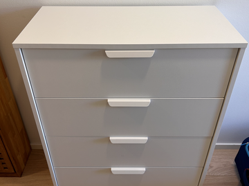 Myydään: Jysk JENSLEV dresser