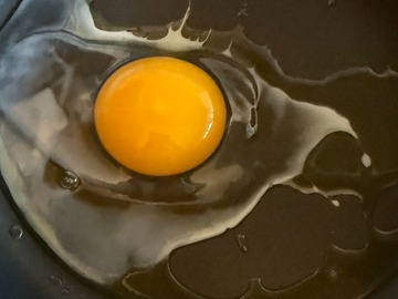 Selling with online payment: Freen Range, Organically Fed Duck Eggs