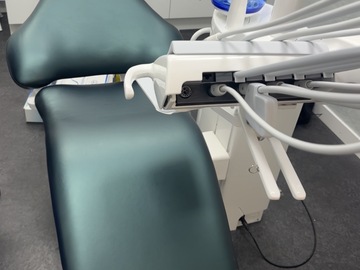 Gebruikte apparatuur: Planmeca compact I classic & cattani compressor/afzuigmotor